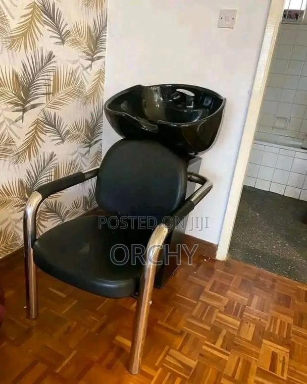 Ex Uk Salon Sink/ Shampoo Seat - main view