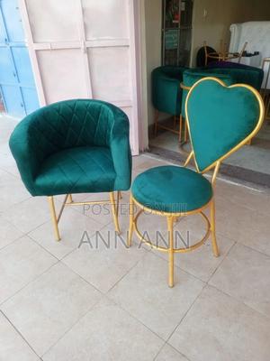 Salon Chairs - main view