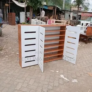 Wooden Kids Chest of Drawers