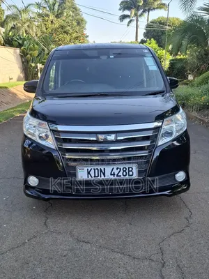 Toyota Noah 2.0 FWD (8 Seater) 2016 Black
