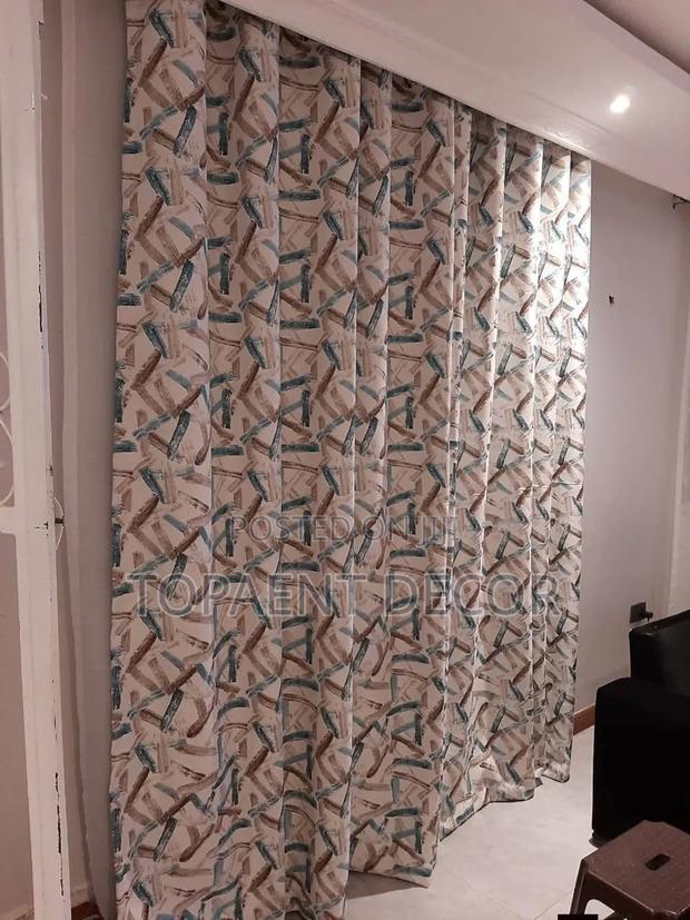 Style Your Living Room Window Effortlessly With Elegant Window Curtain - main view