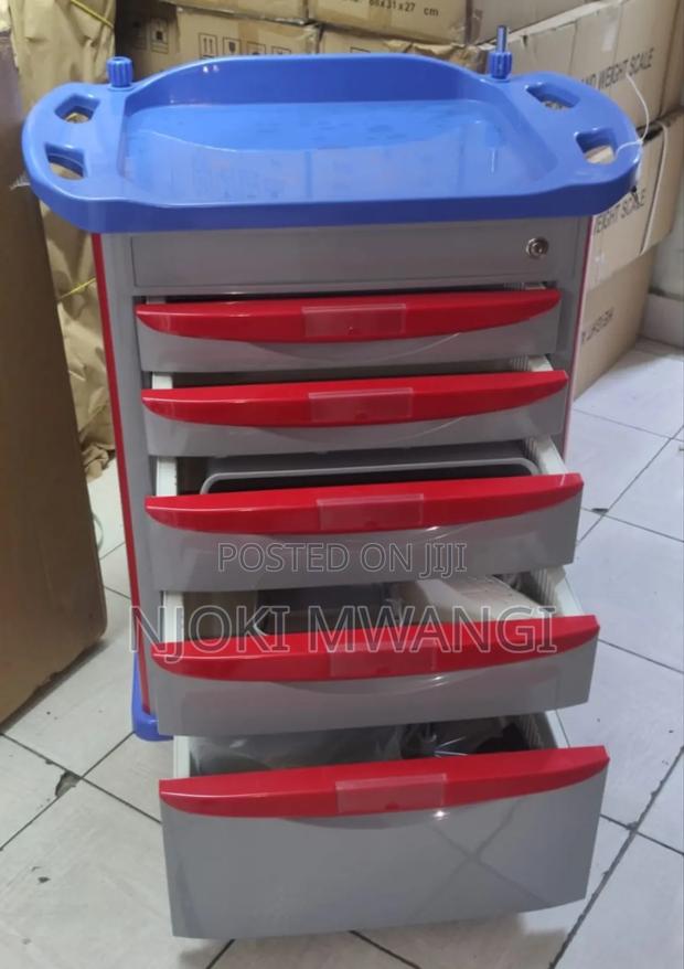 Crash Cart - thumbnail 3