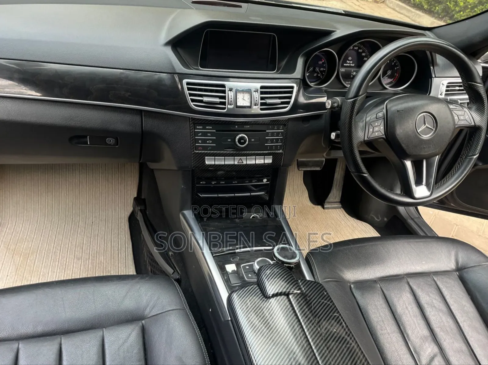 Mercedes-Benz E250 2015 Black