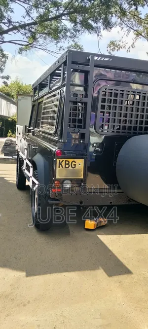 Molle Panel Landrover Defender 110