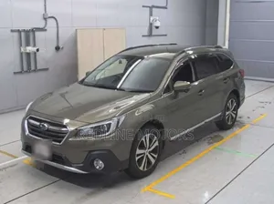 Subaru Outback 2.5i AWD 2019 Green