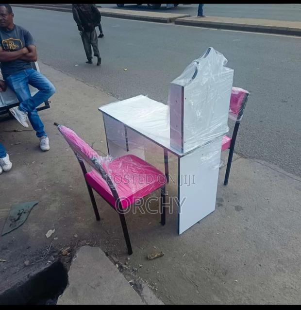 Simple Manicure Set / Nail Set - main view