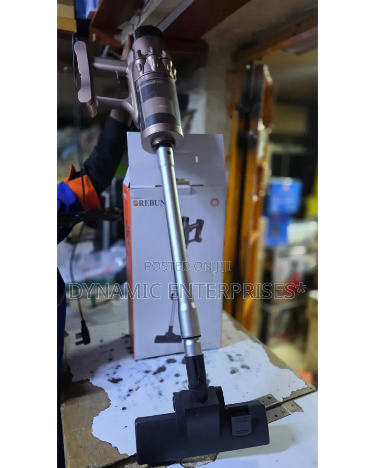 Rebune Vacuum Cleaner