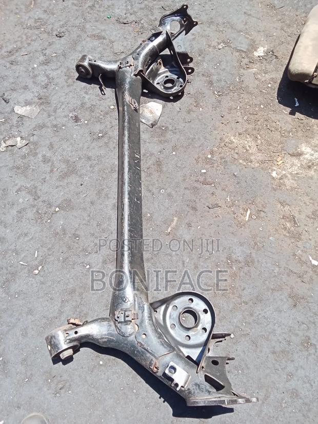 Rear Beam /Cross Member Vitz /Belta - main view