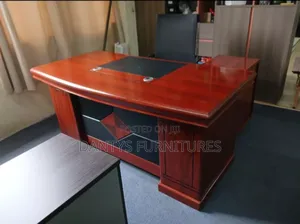 Mahogany Executive Office Desk Size 1.6m Length
