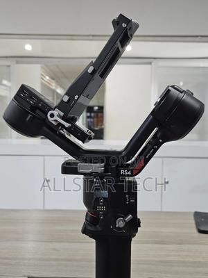 Dji Rs 4 Gimbal Stabilizer - thumbnail 2