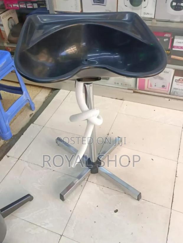 Standing Salon Sink - main view