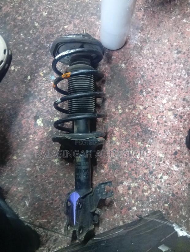 Front Shock B12 B14 - thumbnail 3