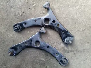 Toyota Noah New Model Front Control Arm