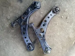 Toyota Isis Front Control Arm