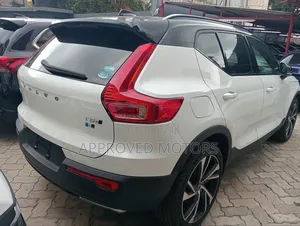 Volvo XC40 2019 White
