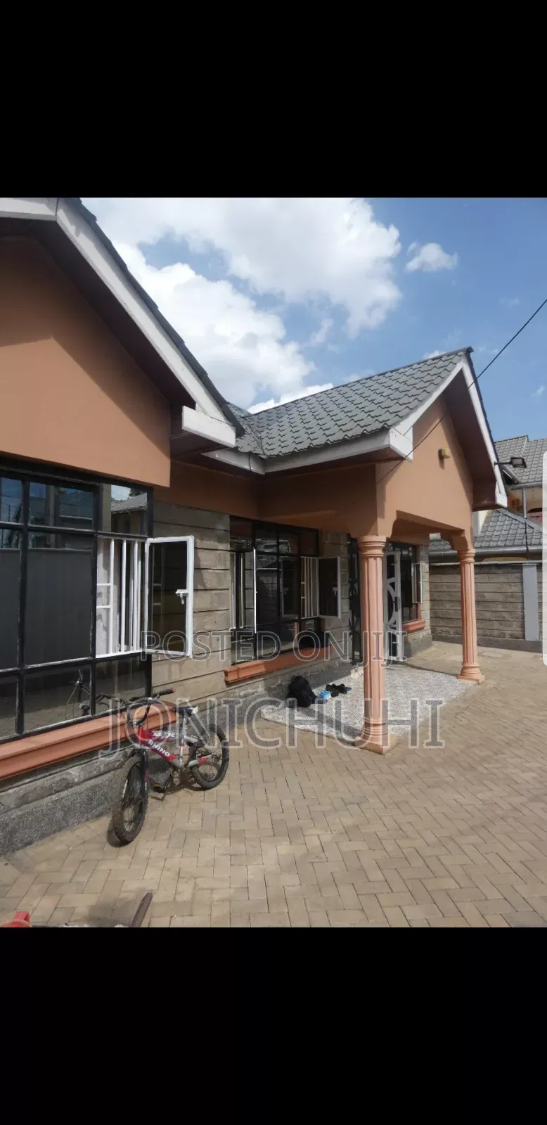 3bdrm Bungalow in Guthurai Kimbo, Githurai for sale