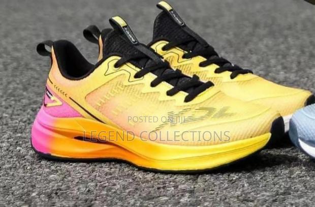 Unisex Running Sneakers - thumbnail 3