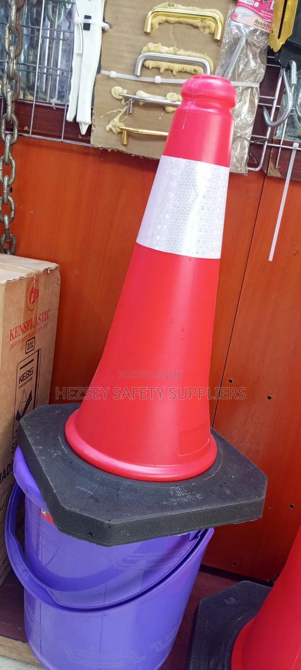 Affordable Safety Cones 50 Cm - main view