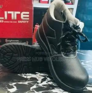 Black, High-cut Safety Work Boot.