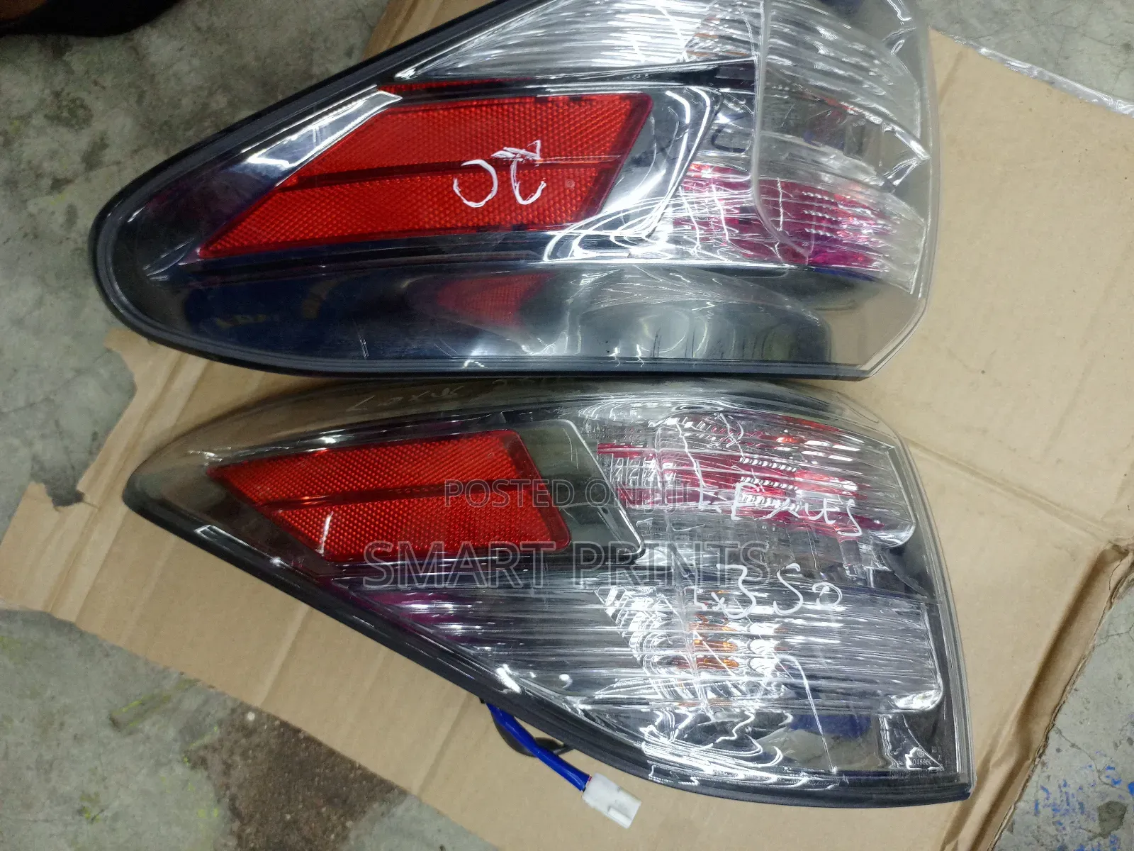 Clean Ex Japan Lexus Rx 350 Backlight in Good Condition