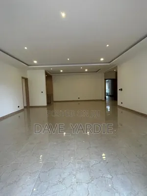 4bdrm Apartment in Spring Valley for sale