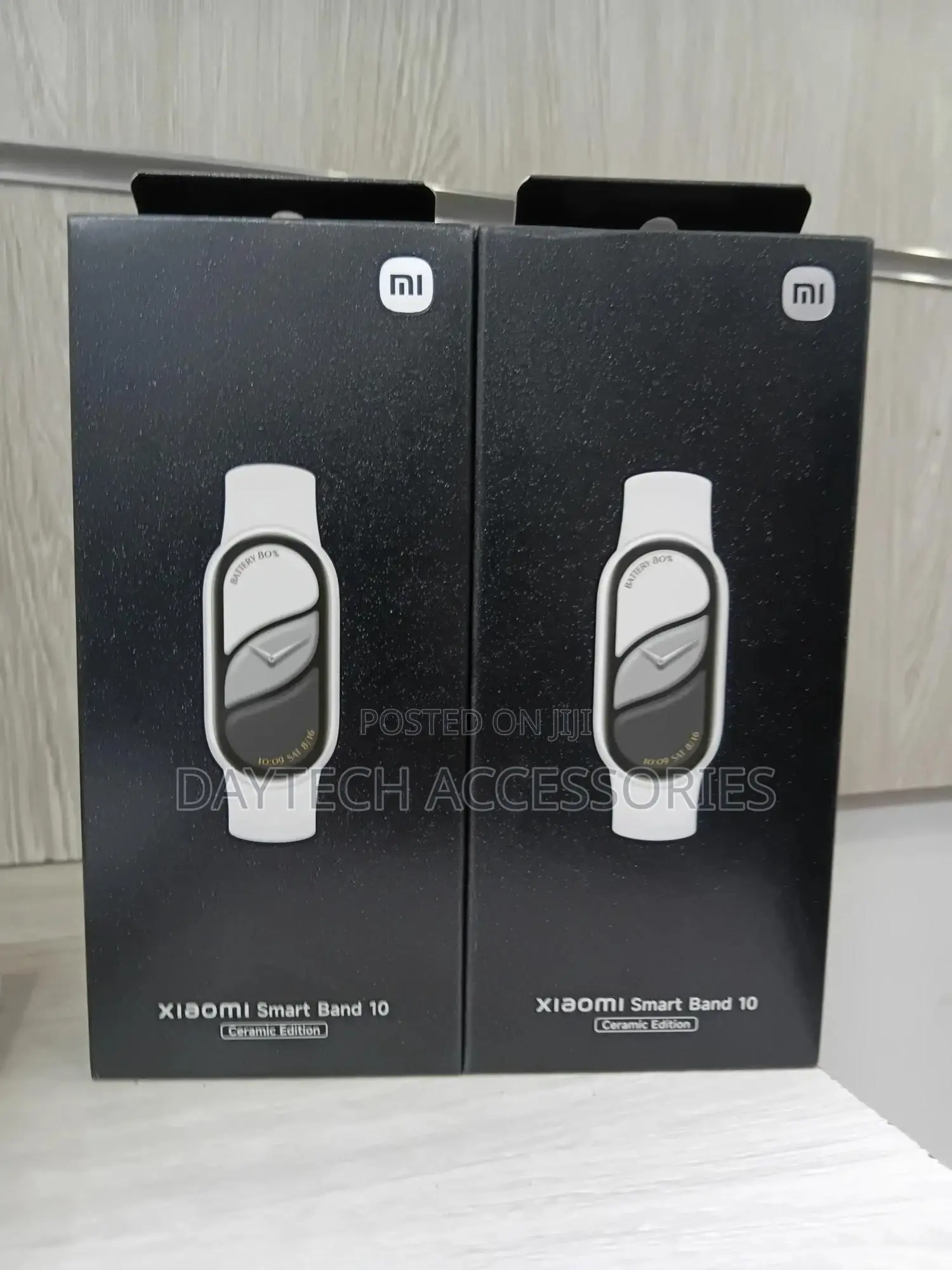 This Is a Xiaomi Smart Band 10 Ceramic Edition.