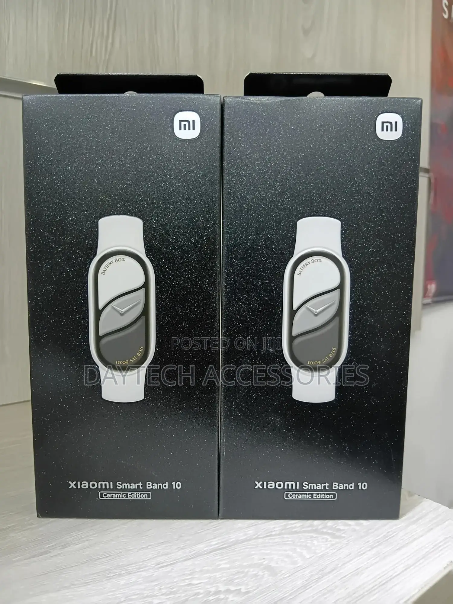 This Is a Xiaomi Smart Band 10 Ceramic Edition.