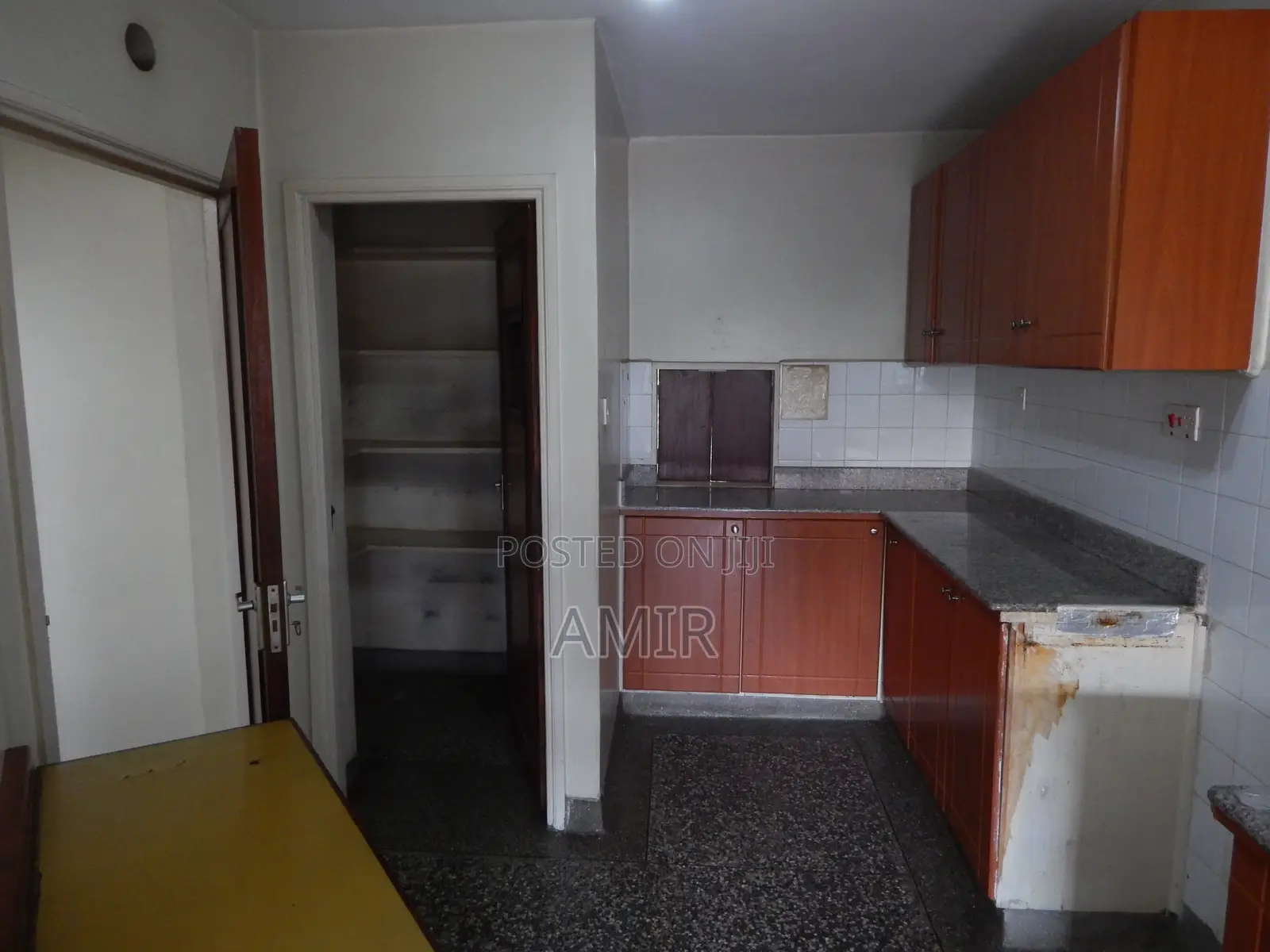 4bdrm Maisonette in Airport View Estate for sale
