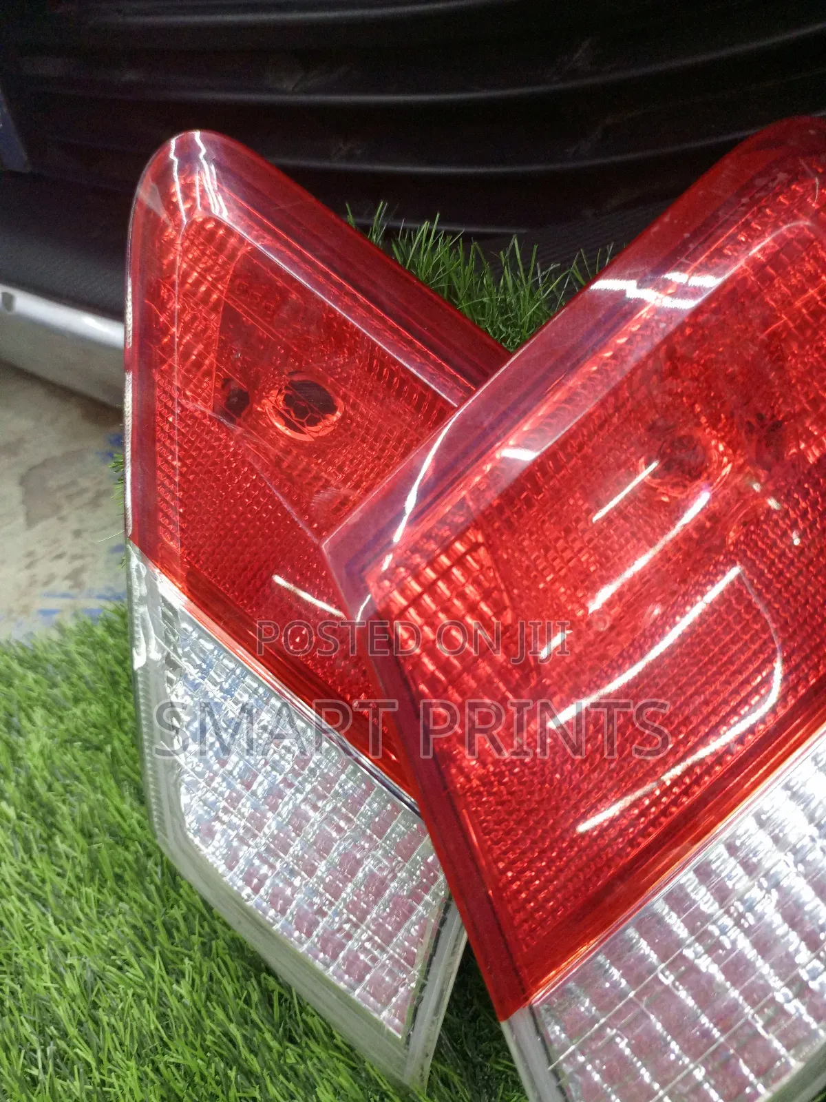 Superb Performances Ex Japan Toyota Premio 260 Bootlights Available