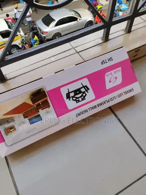 Double Arm Full Motion for 32"-85" TVS (Vesa 800x400)