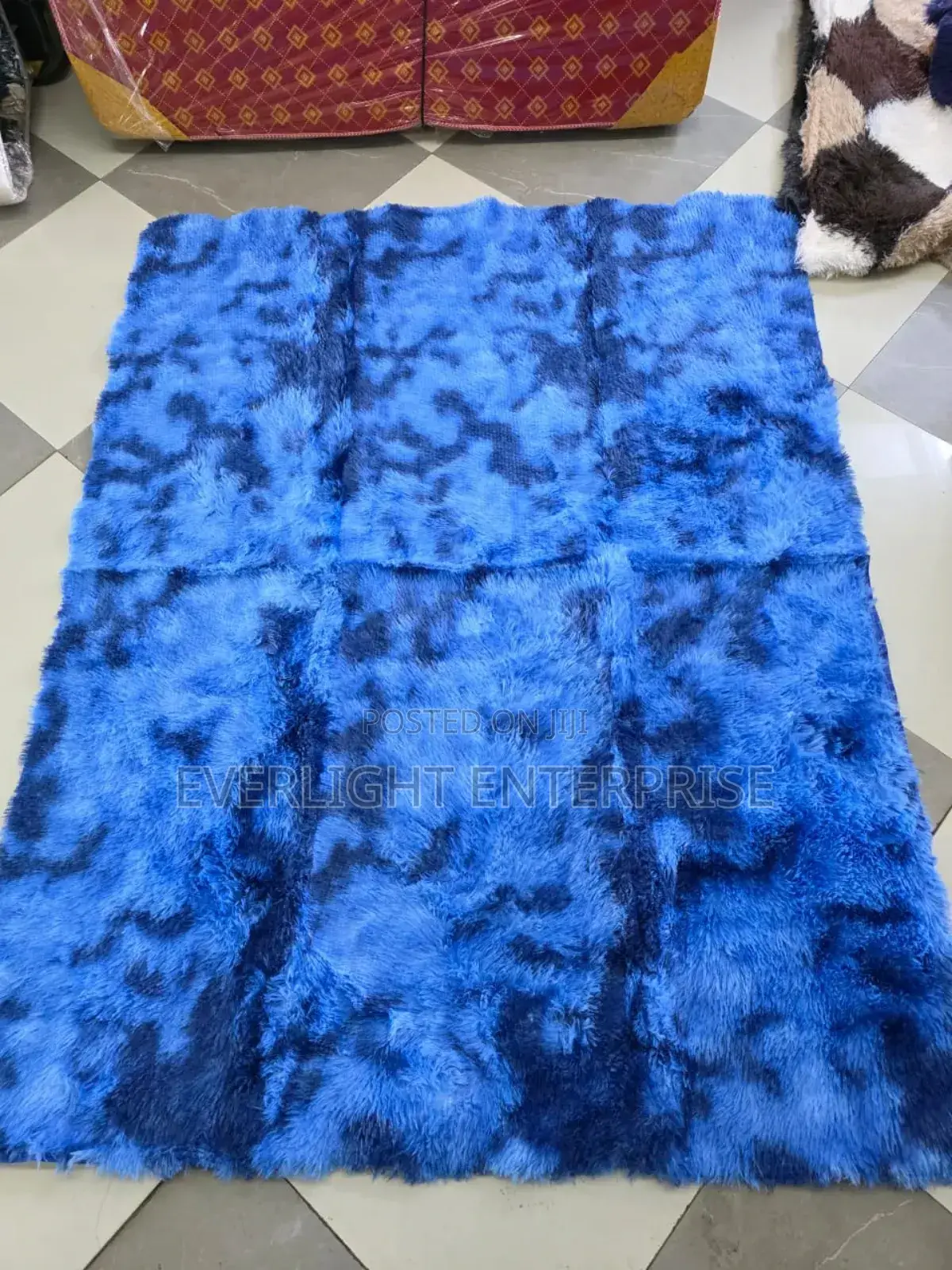 Fluffy Carpet