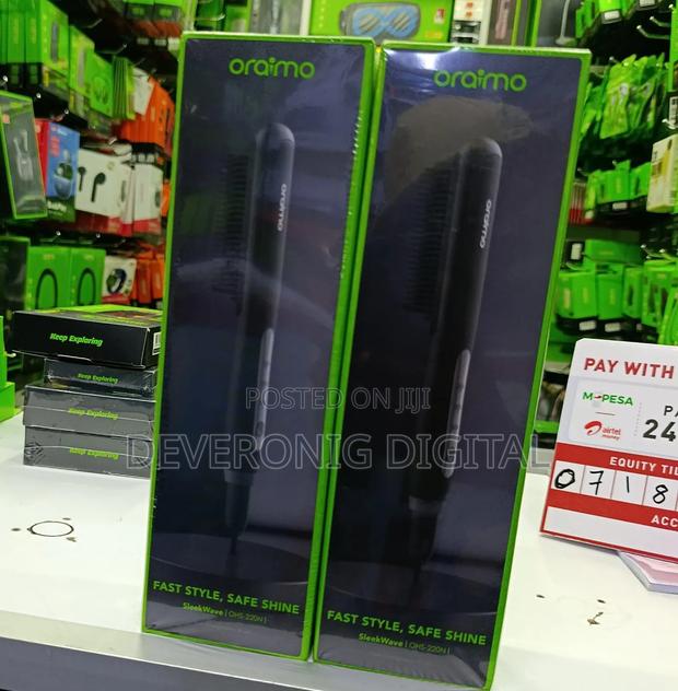 Hair Straightener Brush – Sleekwave - main view