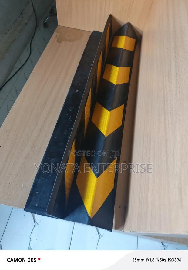 Heavy Duty Rubber Corner Strips For Column - thumbnail 3