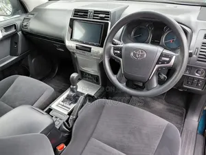 Toyota Land Cruiser Prado 2019 Blue