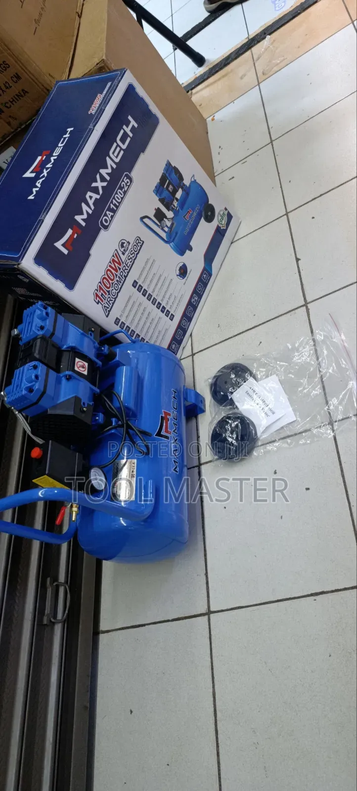 Maxmech Oil Less Silent Compressor/25l Maxmech Compressor
