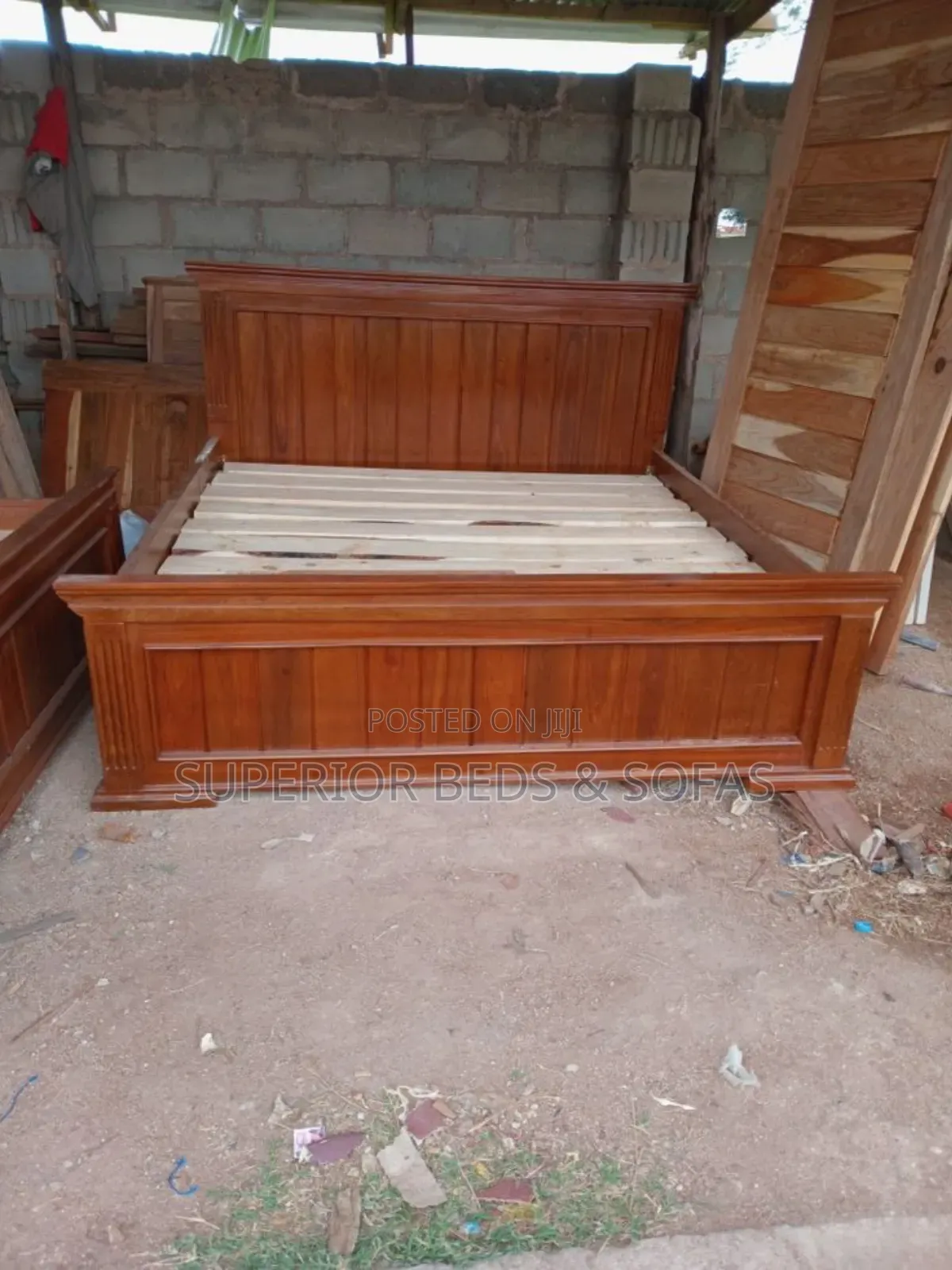 Ancient Classic Wooden Bed Size 5 by 6