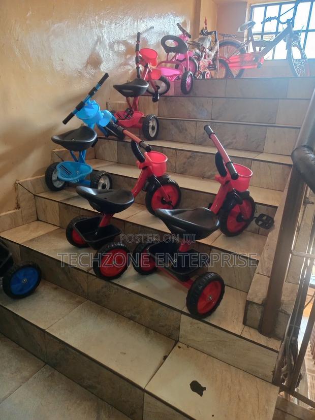 Executive Kid Tricycle Available in Different Colors - main view