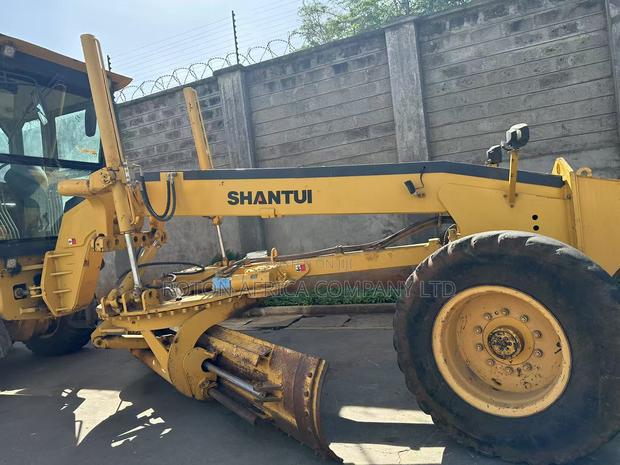 Shantui Grader in Stock - thumbnail 5