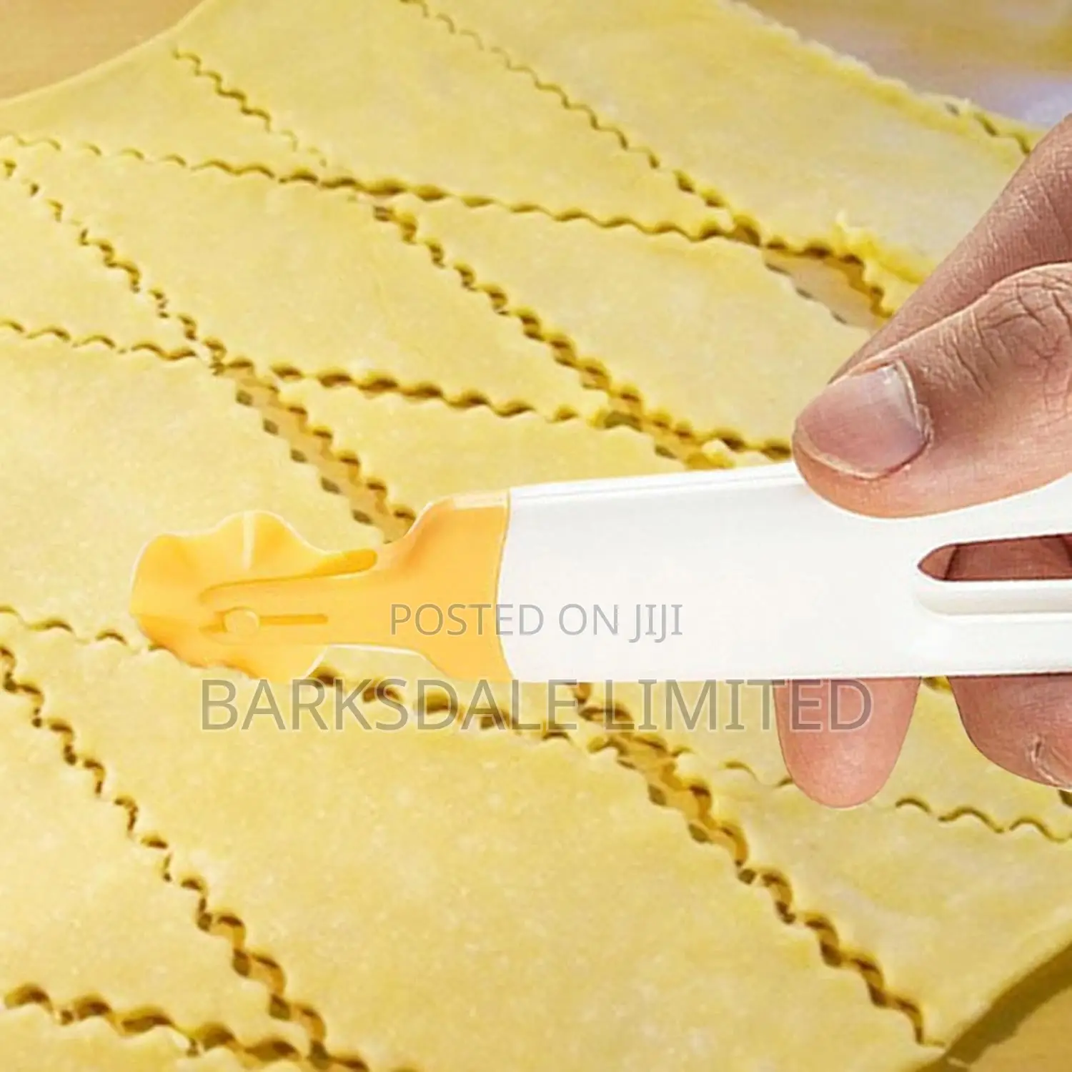 Pastry Wheel Dough Roller 4-in-1 Cutting Cutter Noodles Cookies Pasta