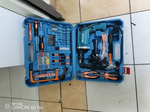 Makita Drill Set / Makita Drilling Set