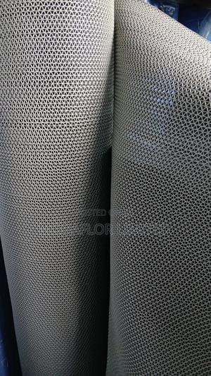 Anti-Slip S Mat for Wet High-Risk Areas - thumbnail 2