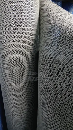 Anti-Slip S Mat for Wet High-Risk Areas