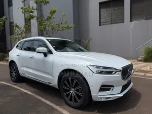 Volvo XC60 2018 White