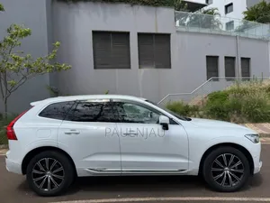 Volvo XC60 2018 White