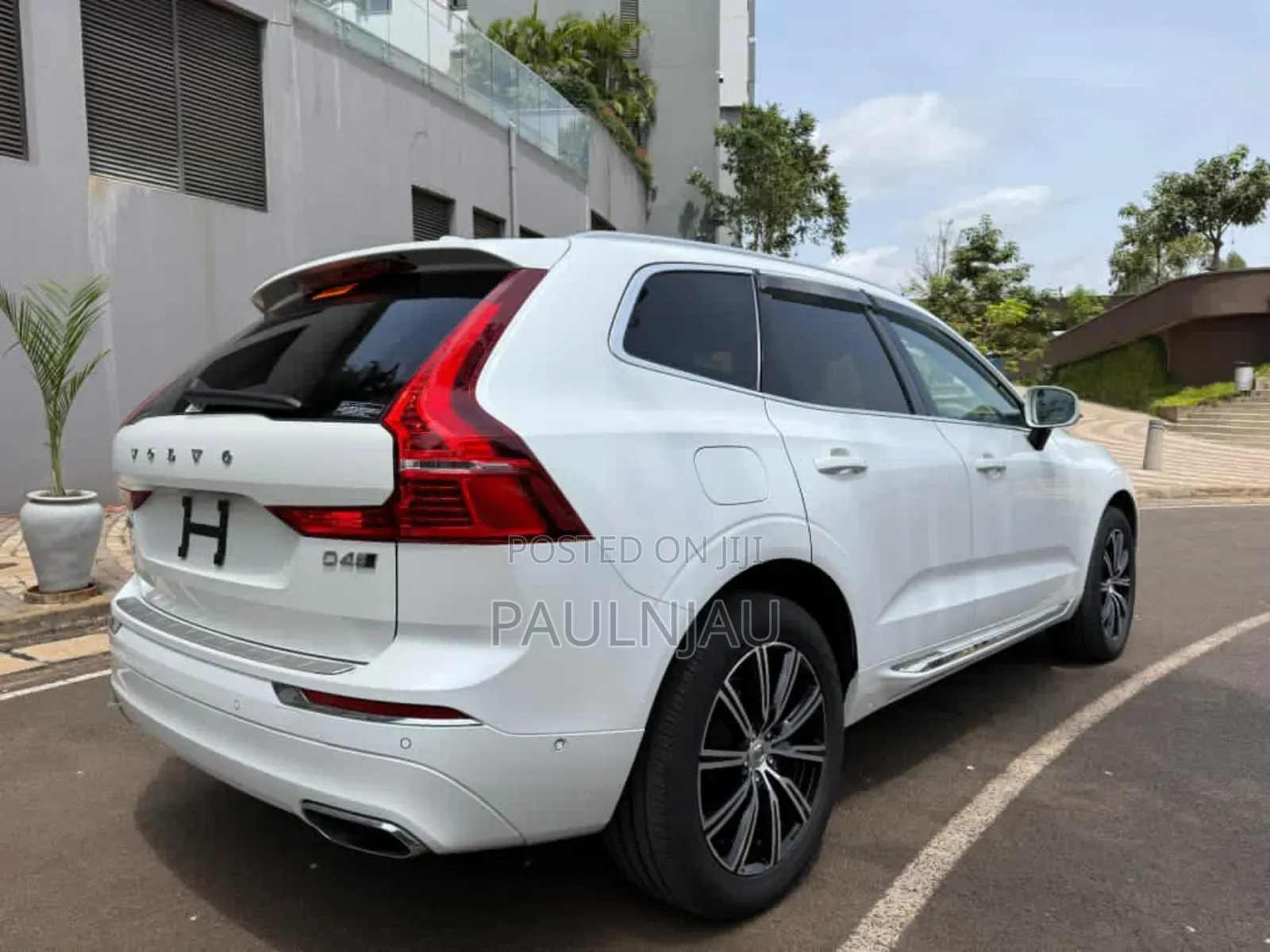 Volvo XC60 2018 White