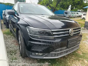 Volkswagen Tiguan 2019 Black