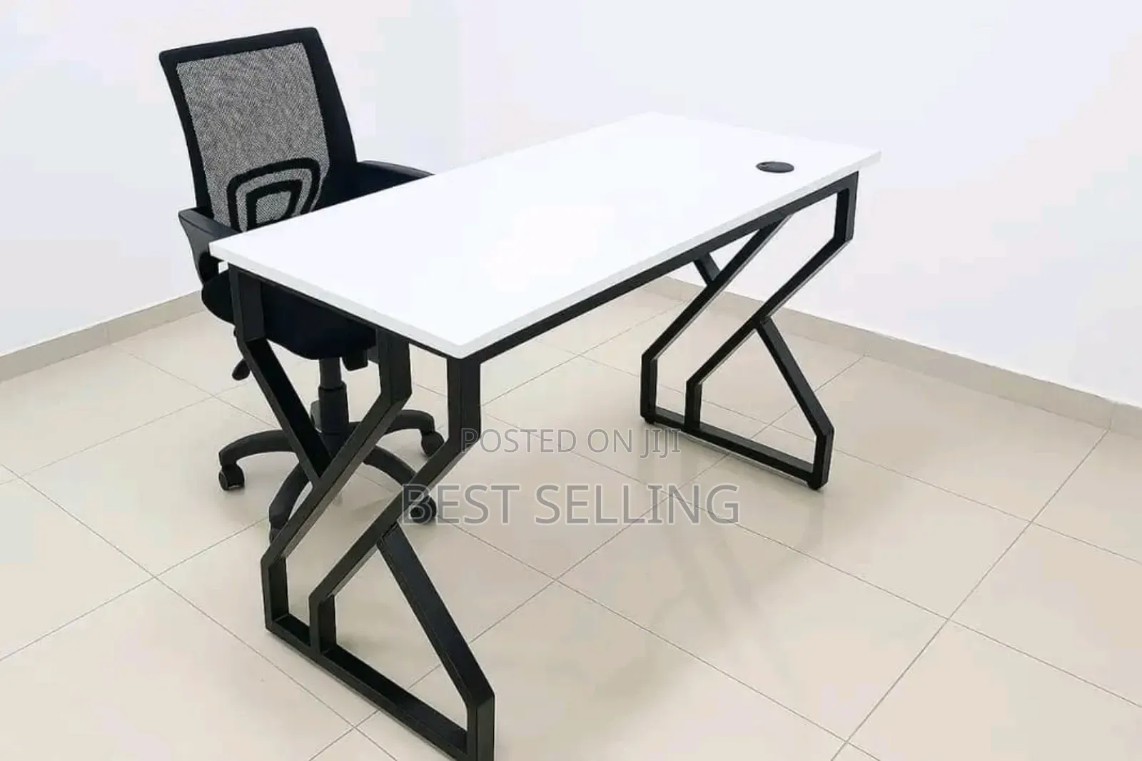 White Top Office Desk and Chair