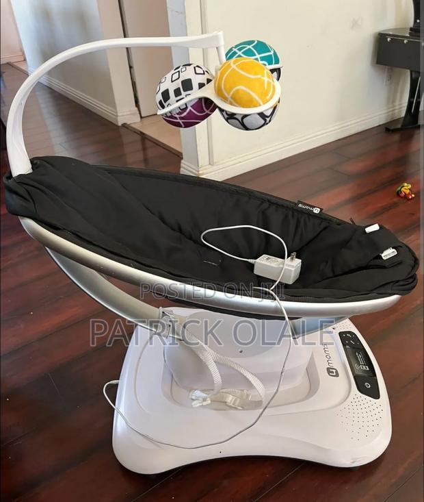 4moms Baby Swing/Rocker - main view