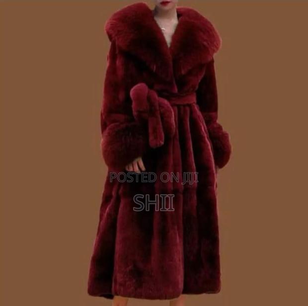 Fashionable, Classy Good Quality Fur Coats and Clothes