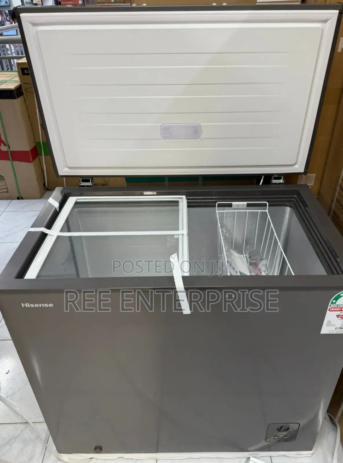 *200* Litres Hisense Deepfreezer